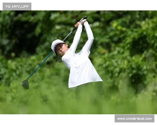 苗栋荣获北大汇丰EDP高尔夫俱乐部换届赛总杆冠军展现出卓越球技与稳定发挥